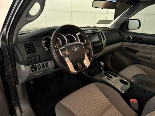 2014 Toyota Tacoma Base