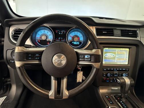 2010 Ford Mustang V6