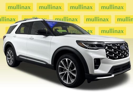 2025 Ford Explorer Platinum