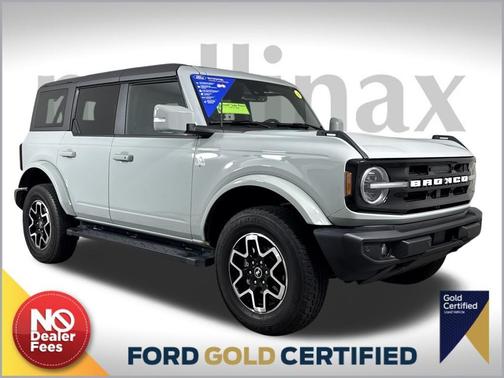 2024 Ford Bronco Outer Banks