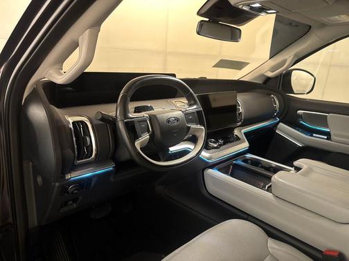 Dark Matter Gray Metallic 2025 Ford Expedition Platinum