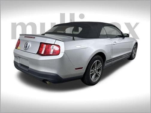 2010 Ford Mustang V6