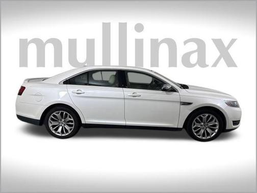 2015 Ford Taurus Limited