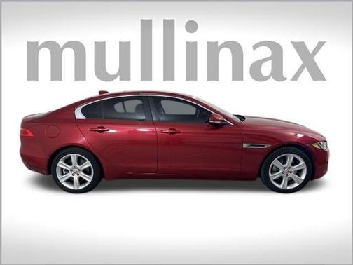 2017 Jaguar XE 25t Premium