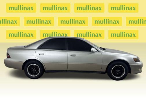 Antique Sage Pearl 2000 Lexus ES 300