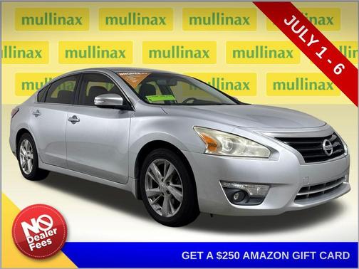 Brilliant Silver 2015 Nissan Altima 2.5 SL