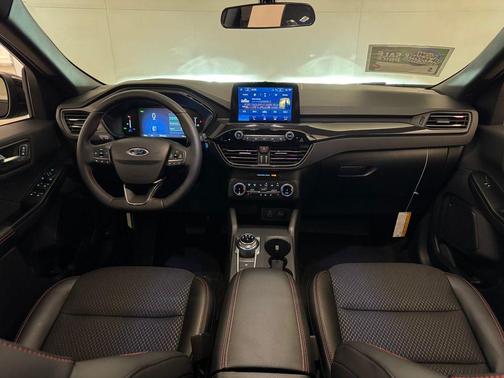 2026 Ford Escape ST-Line Select