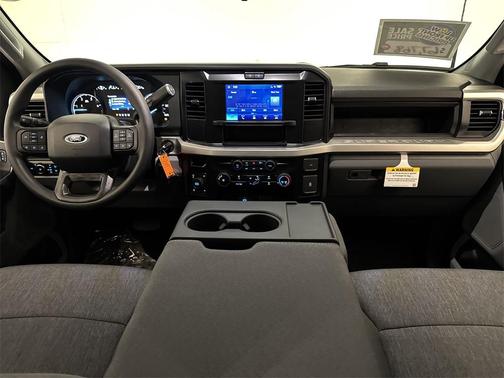 2025 Ford F-250 STX