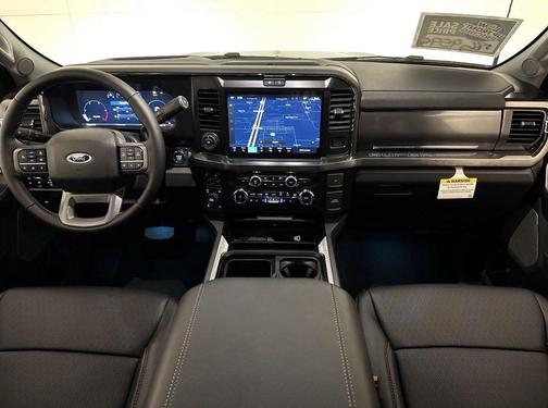 2025 Ford F-350 Lariat Super Duty