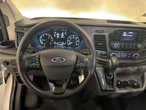 2022 Ford Transit-250 Base