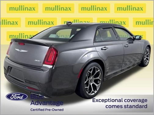 Granite Crystal Clearcoat Metallic 2017 Chrysler 300 S