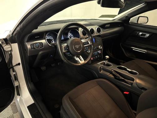 2022 Ford Mustang GT