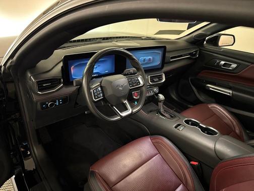 2025 Ford Mustang EcoBoost Premium