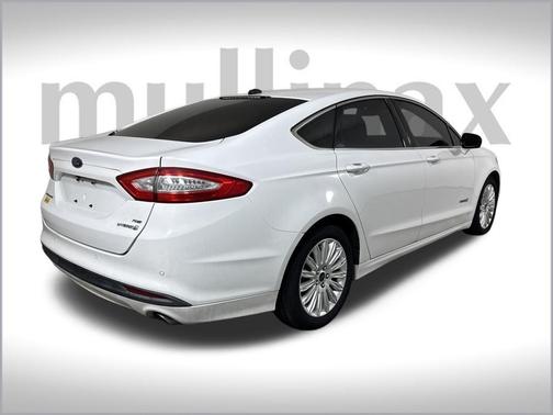 2013 Ford Fusion Hybrid SE