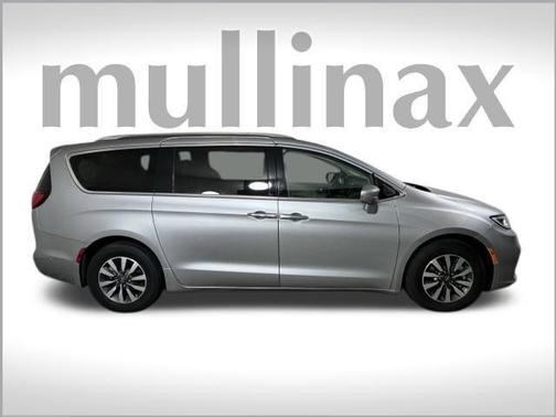 2021 Chrysler Pacifica Hybrid Touring L