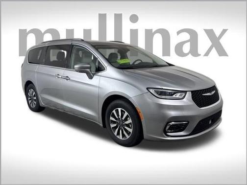 2021 Chrysler Pacifica Hybrid Touring L