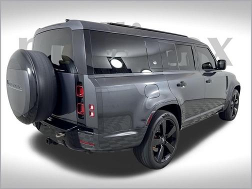 2023 Land Rover Defender First Edition