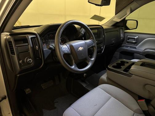 2018 Chevrolet Silverado 1500 Custom