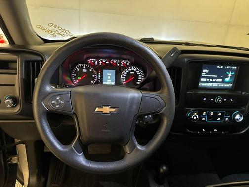 2018 Chevrolet Silverado 1500 Custom