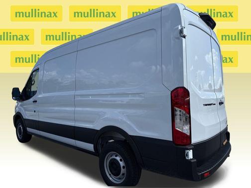 2026 Ford Transit-250 148 WB Medium Roof Cargo
