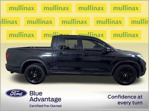 Crystal Black Pearl 2018 Honda Ridgeline Black Edition
