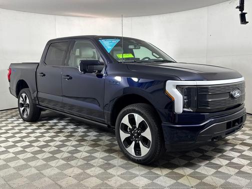 2025 Ford F-150 Lightning Platinum