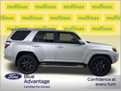 Classic Silver Metallic 2018 Toyota 4Runner SR5 Premium