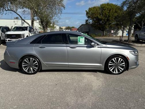 2020 Lincoln MKZ Hybrid Reserve