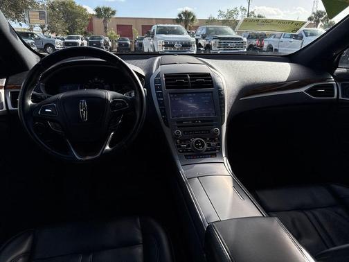 2020 Lincoln MKZ Hybrid Reserve