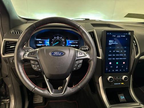 2022 Ford Edge ST Line
