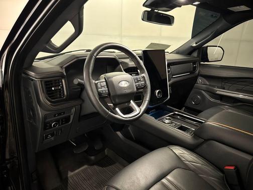 Agate Black Metallic 2024 Ford Expedition Max Platinum