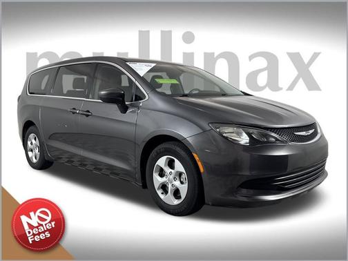 2017 Chrysler Pacifica LX