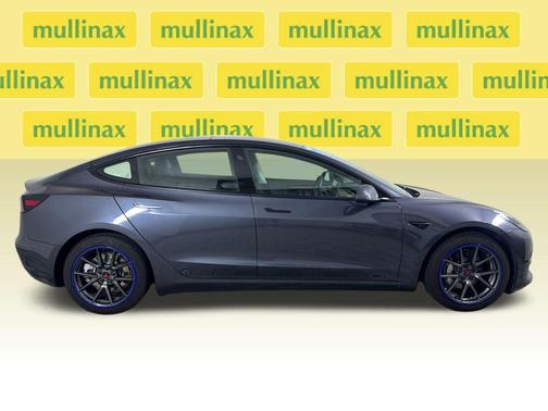 Gray 2023 Tesla Model 3 Long Range