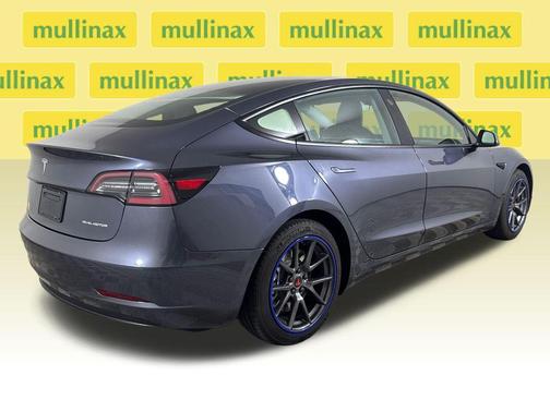 Gray 2023 Tesla Model 3 Long Range