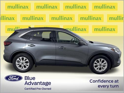 Carbonized Gray Metallic 2023 Ford Escape Active