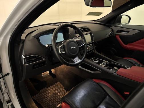 2017 Jaguar F-PACE S