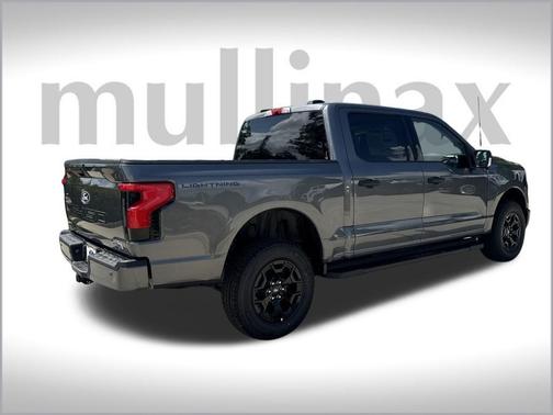 2025 Ford F-150 Lightning XLT