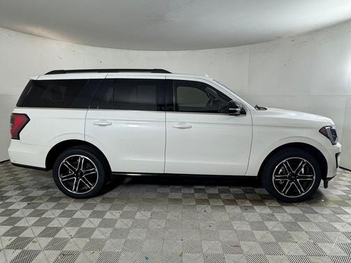 Star White 2021 Ford Expedition Limited