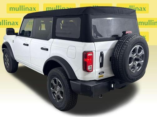 Oxford White 2026 Ford Bronco Big Bend