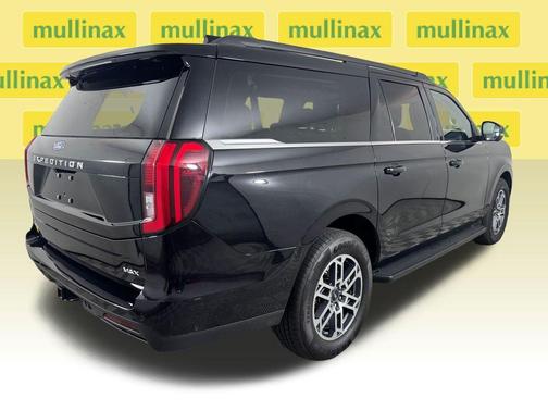 Agate Black Metallic 2025 Ford Expedition Max Active