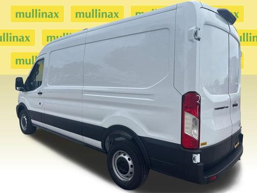 2026 Ford Transit-250 148 WB Medium Roof Cargo
