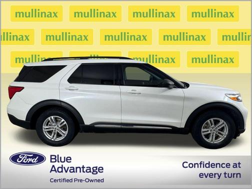 Star White 2023 Ford Explorer XLT