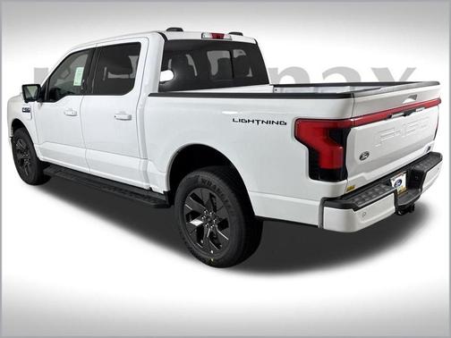 2025 Ford F-150 Lightning LARIAT