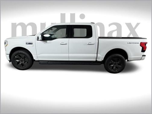 2025 Ford F-150 Lightning LARIAT