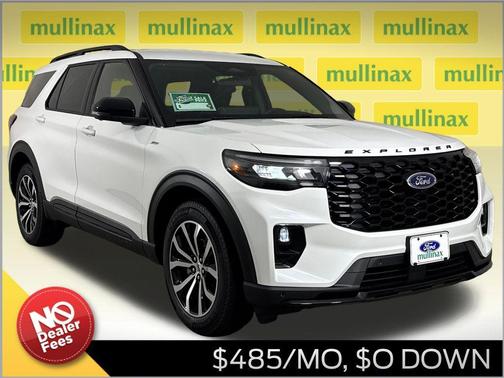 Star White 2026 Ford Explorer ST-Line