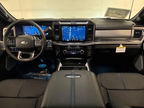 2025 Ford F-250 Platinum