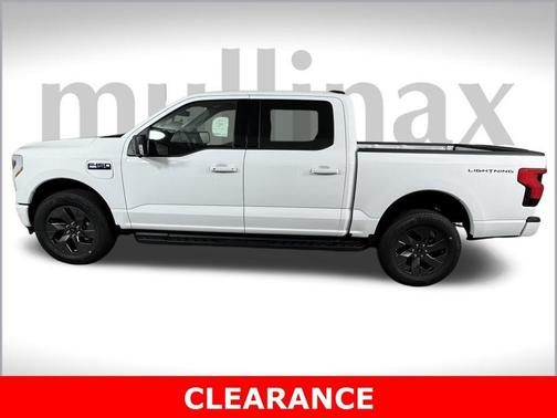 2025 Ford F-150 Lightning Flash