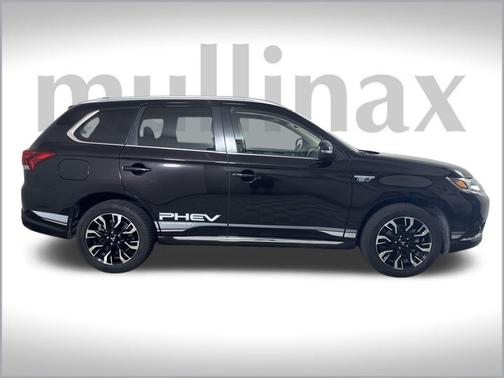 2018 Mitsubishi Outlander PHEV SEL