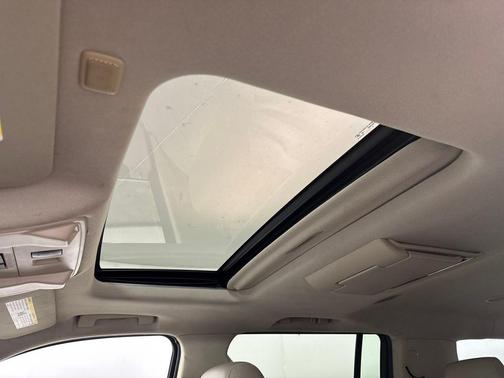 2016 Cadillac Escalade ESV Premium