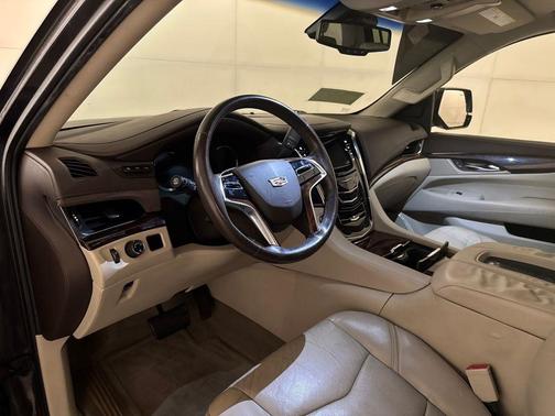 2016 Cadillac Escalade ESV Premium